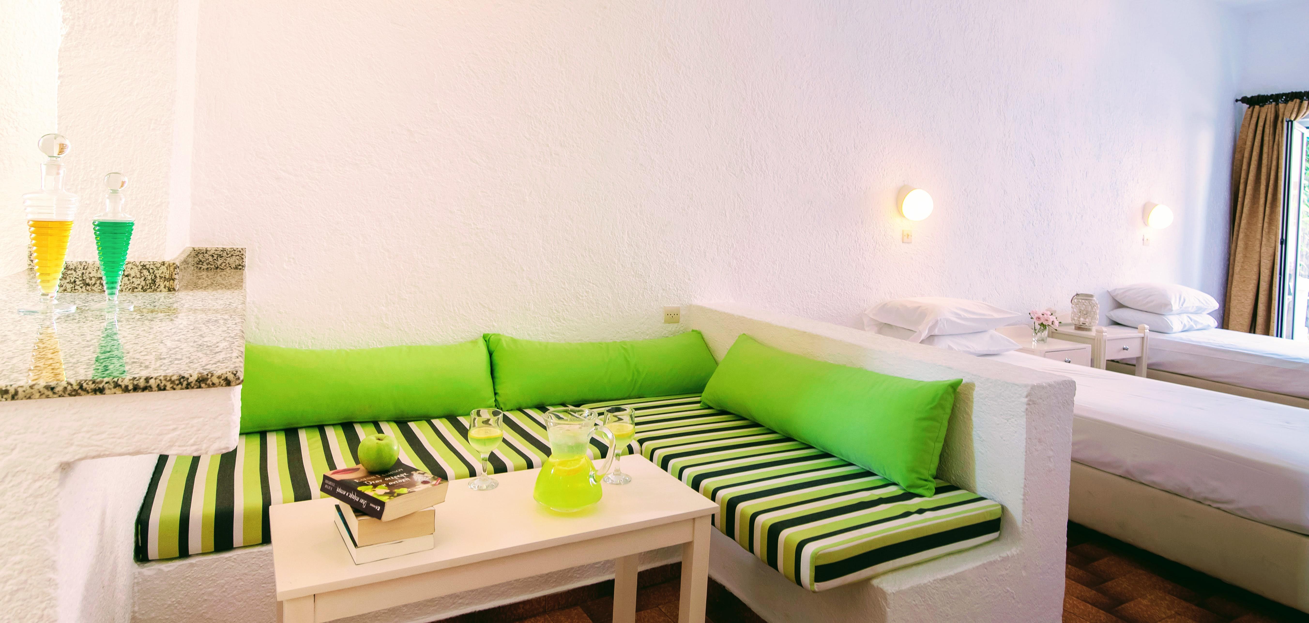 Ibiscus Hotel Malia ภายนอก รูปภาพ