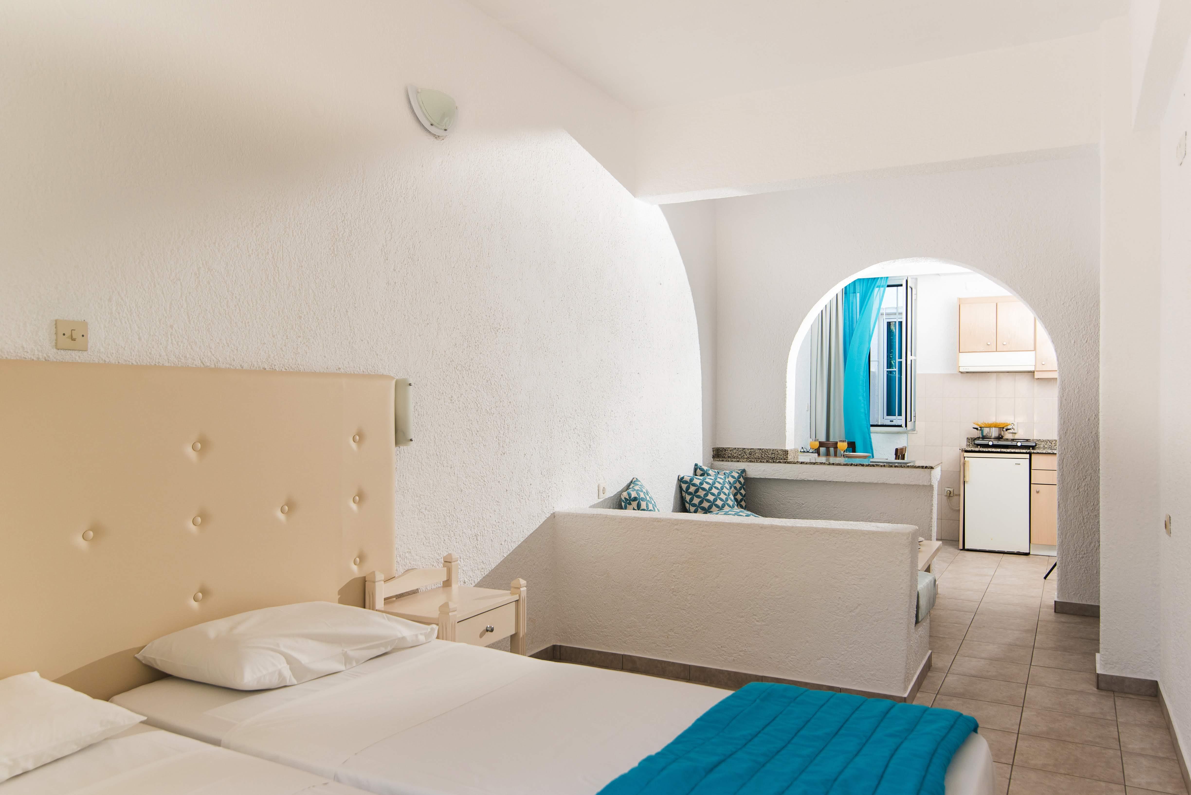 Ibiscus Hotel Malia ภายนอก รูปภาพ