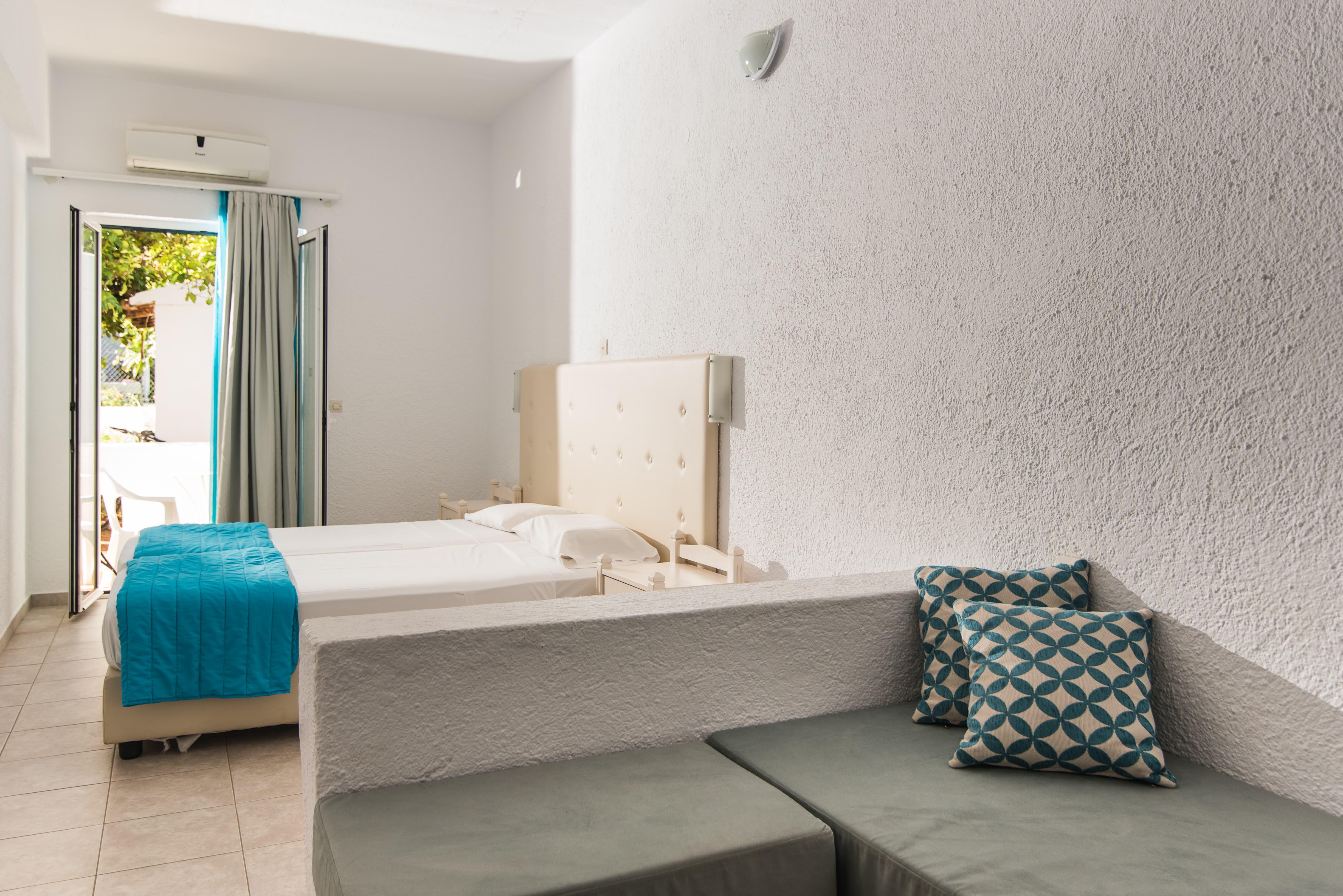 Ibiscus Hotel Malia ภายนอก รูปภาพ