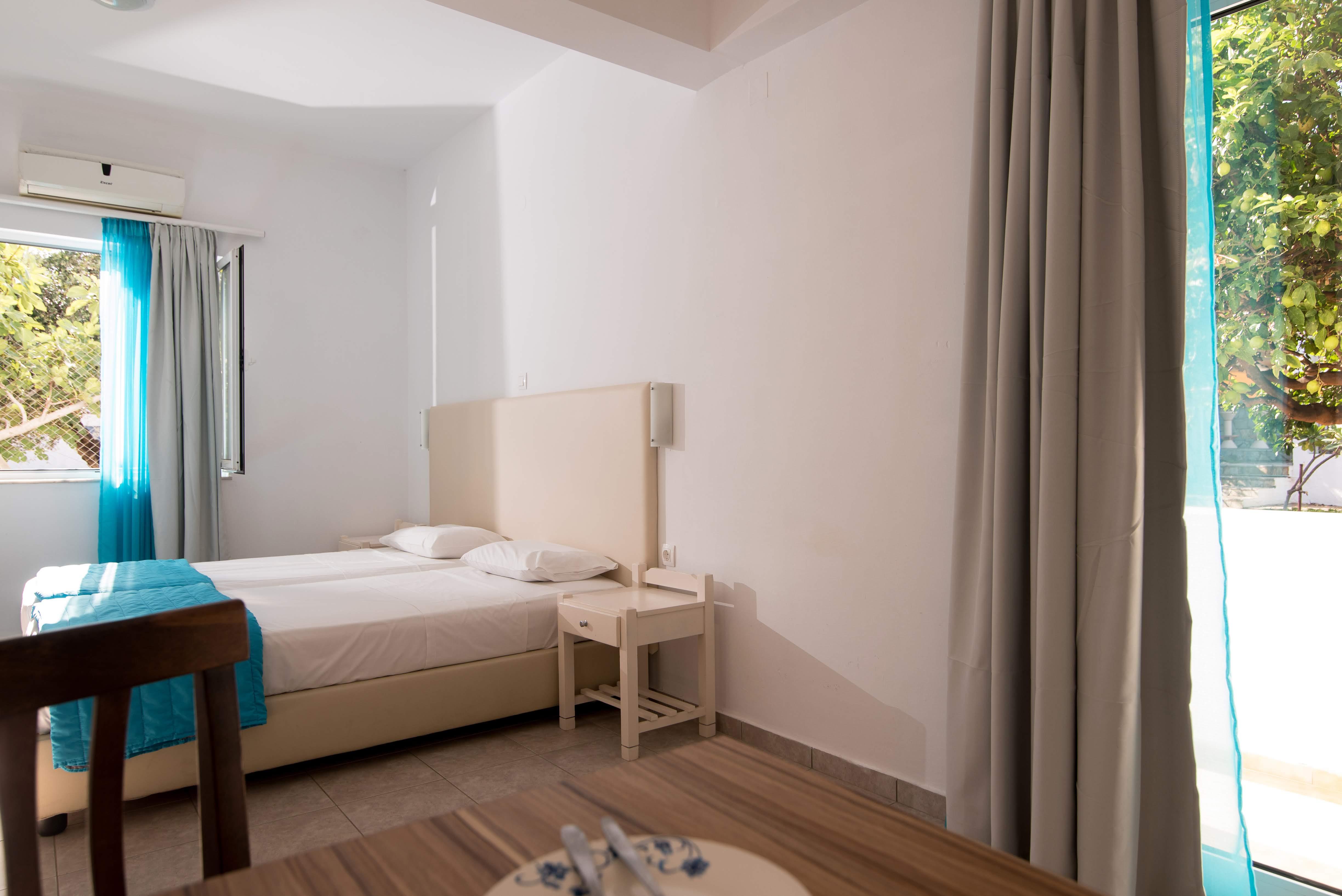 Ibiscus Hotel Malia ภายนอก รูปภาพ