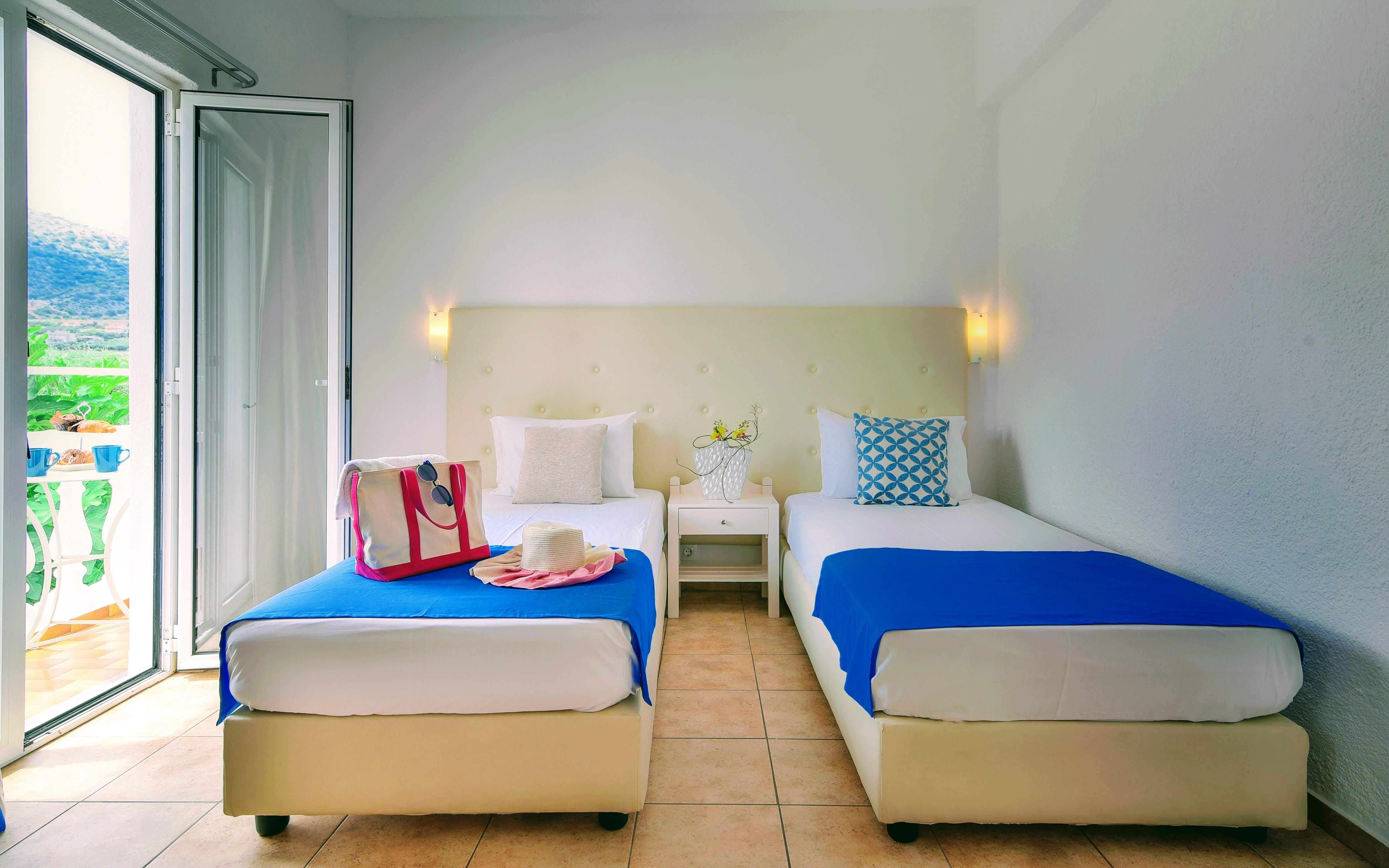 Ibiscus Hotel Malia ภายนอก รูปภาพ