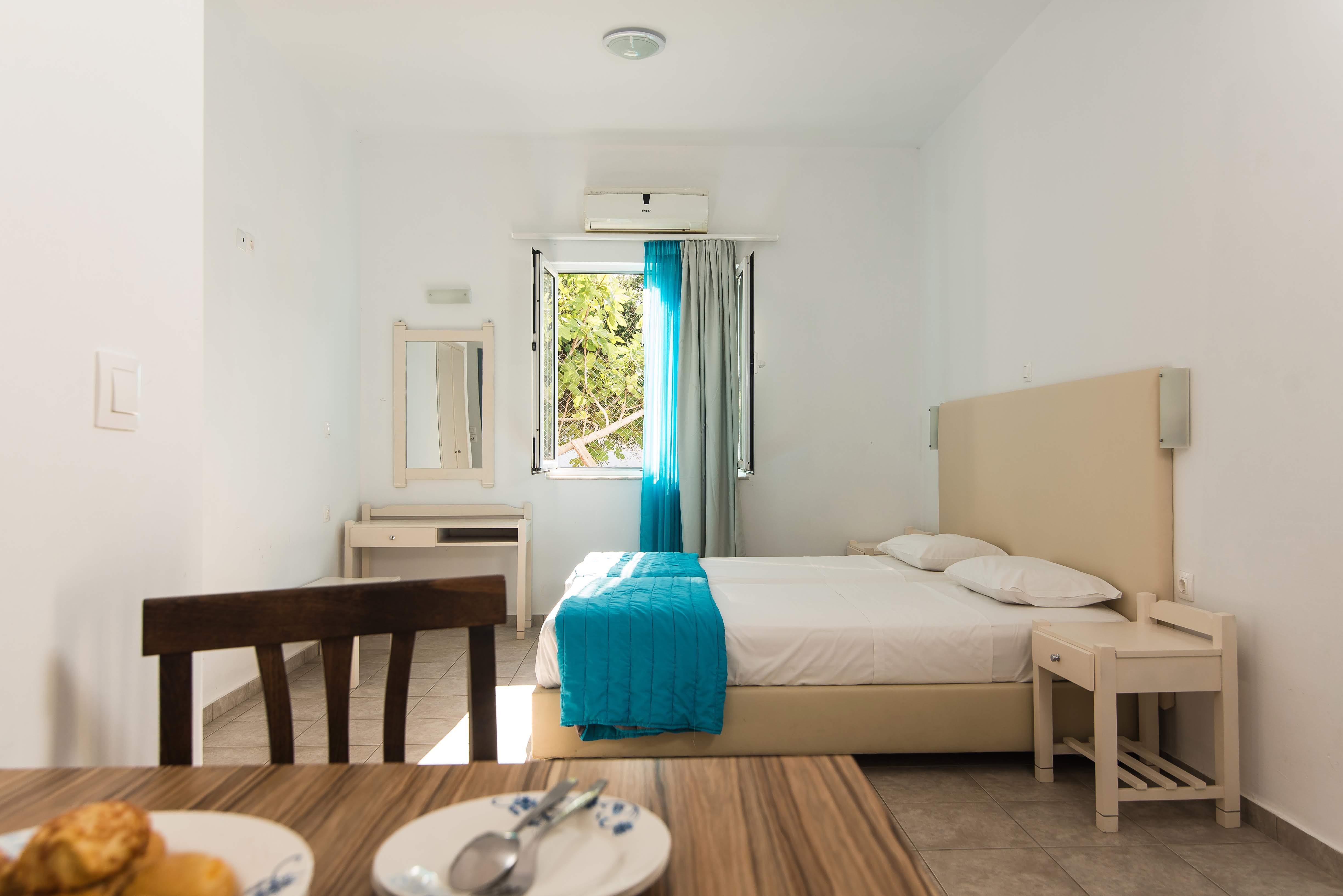 Ibiscus Hotel Malia ภายนอก รูปภาพ