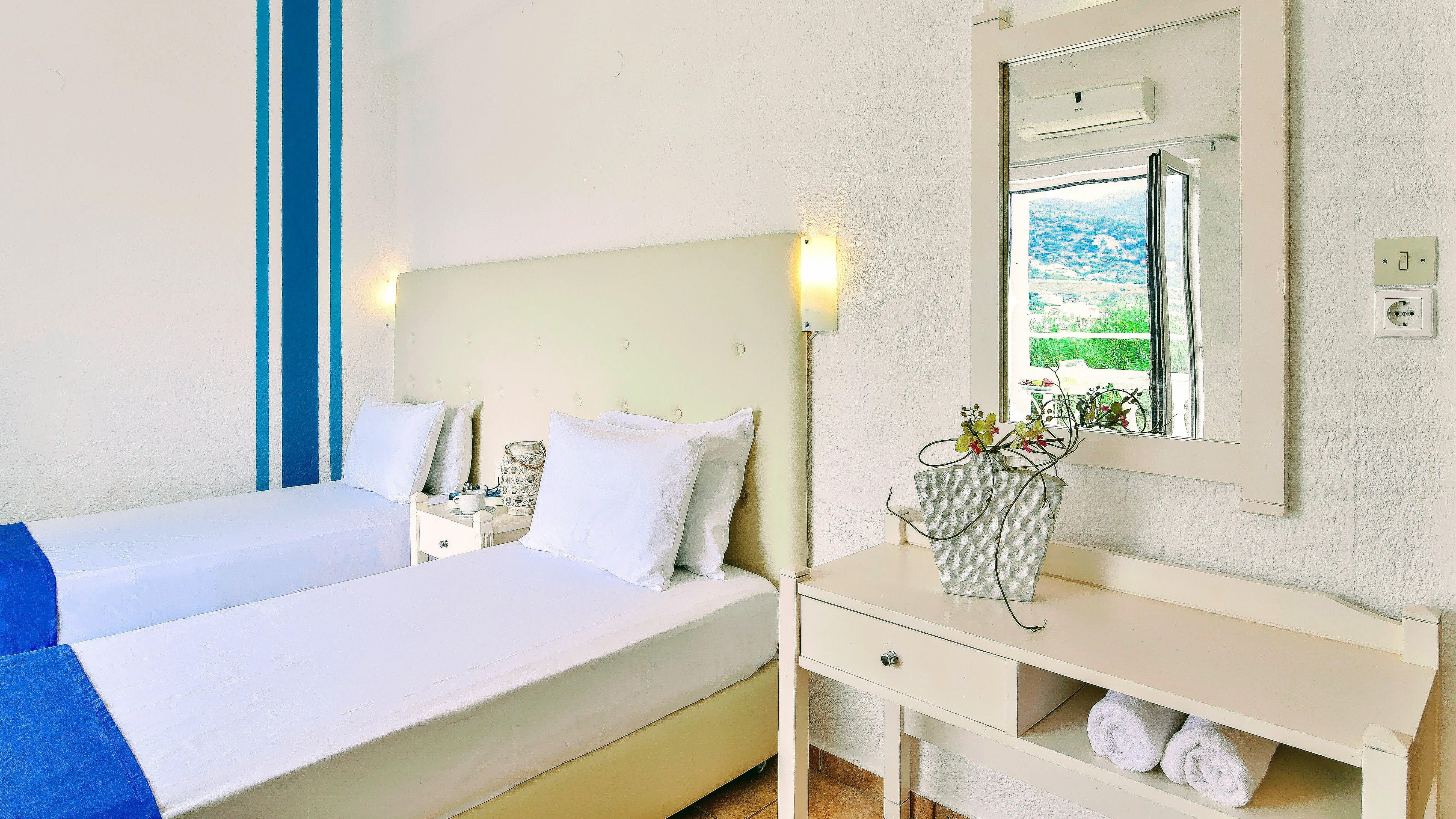 Ibiscus Hotel Malia ภายนอก รูปภาพ