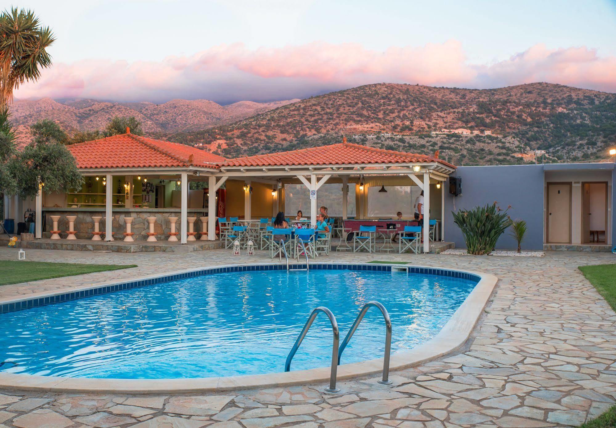 Ibiscus Hotel Malia ภายนอก รูปภาพ
